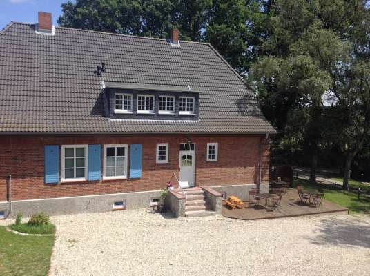 Verwalterhaus-aussen-07